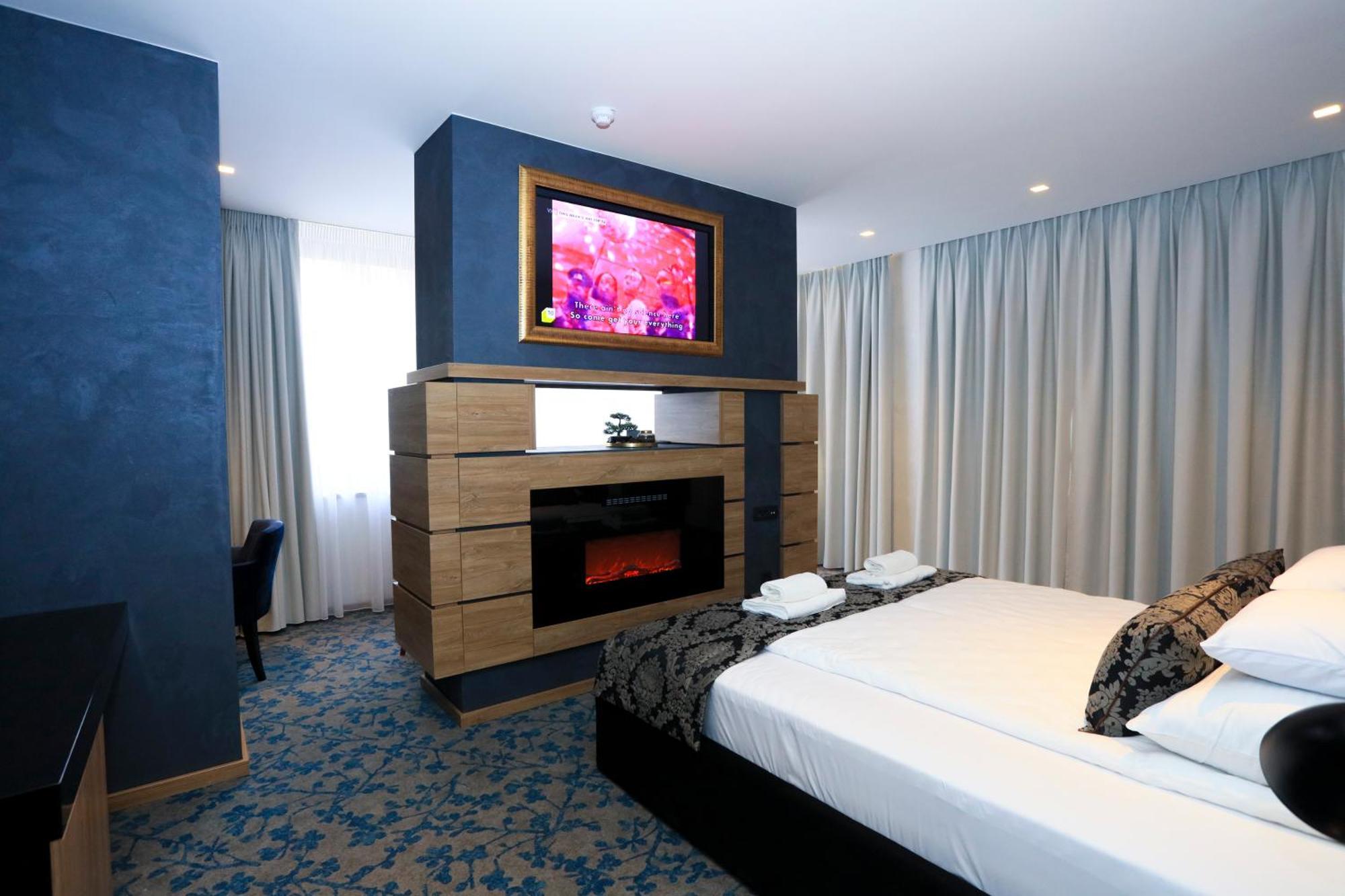 Carpe Diem Boutique Hotel Зениця Екстер'єр фото