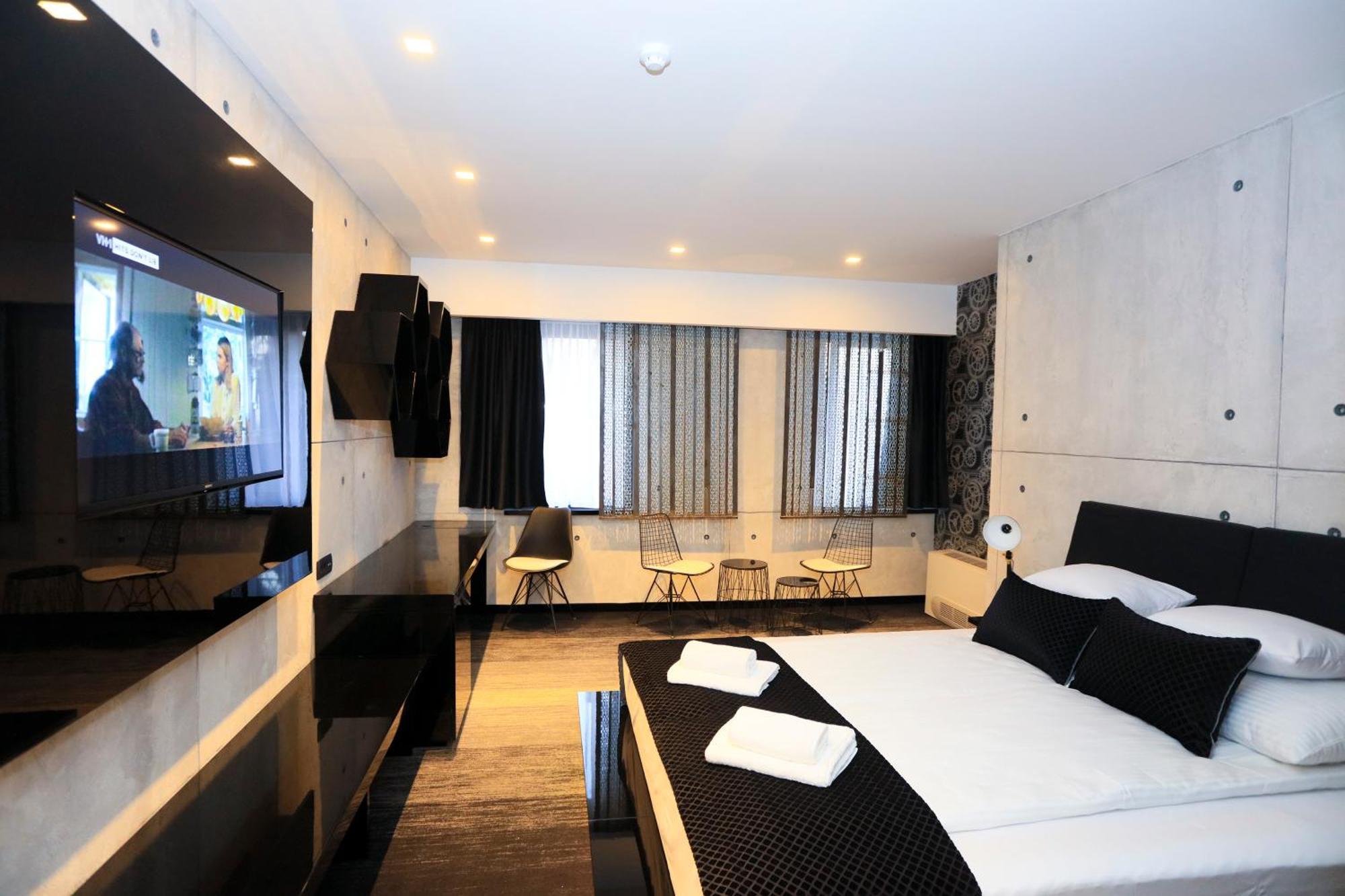 Carpe Diem Boutique Hotel Зениця Екстер'єр фото