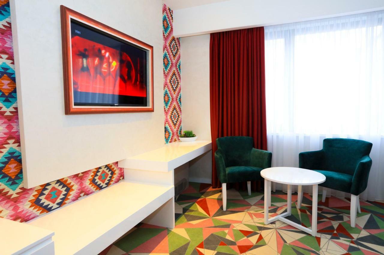 Carpe Diem Boutique Hotel Зениця Екстер'єр фото